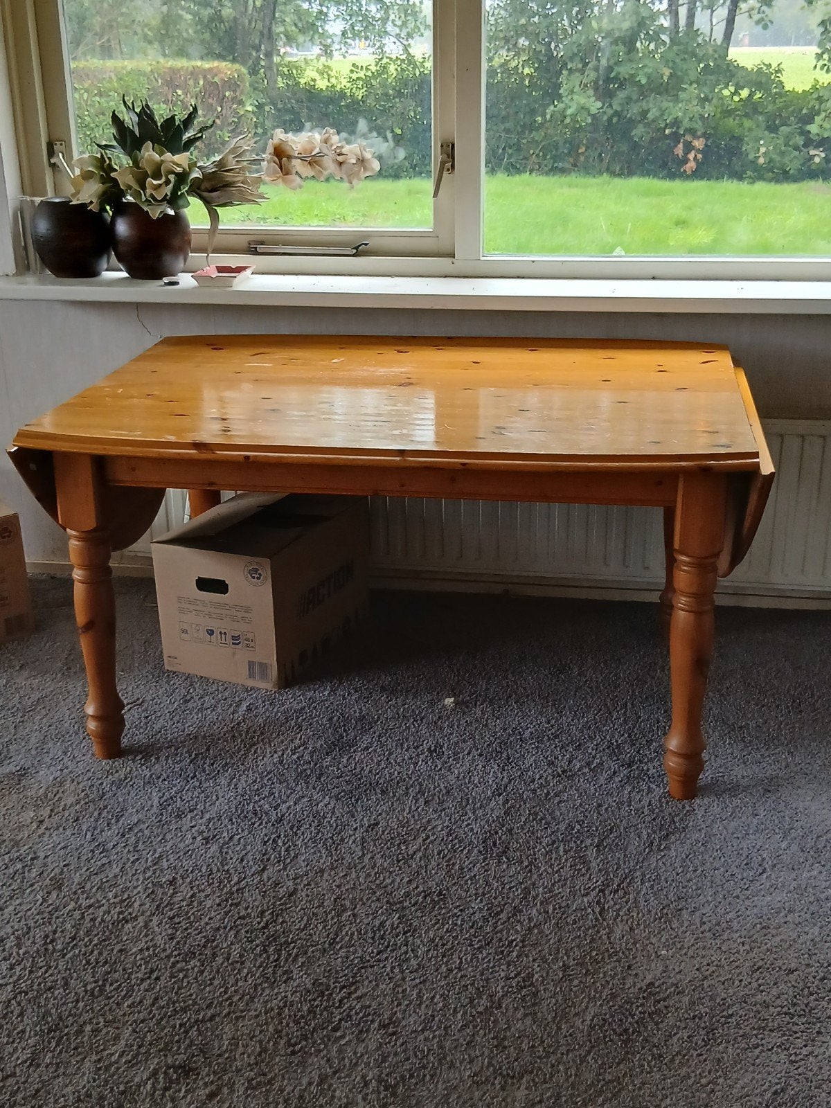 Uitschuifbare eettafel van grenenhout, Huis en Inrichting, Ophalen, Gebruikt, 100 tot 150 cm, Klassiek, landelijk