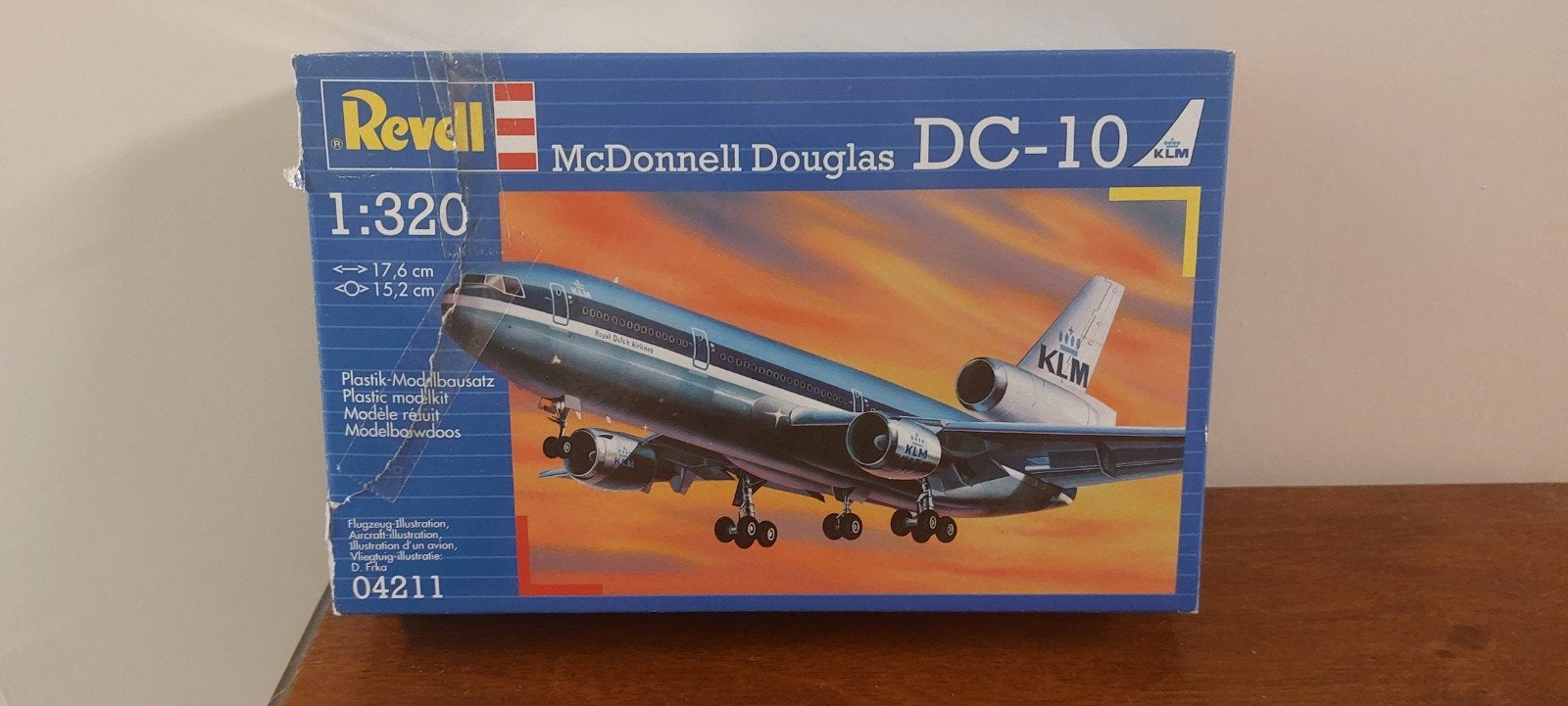 Revell McDonnell Douglas DC-10 KLM modelbouw vliegtuig 1:320, 1:200 of kleiner, Revell, Ophalen of Verzenden, Zo goed als nieuw