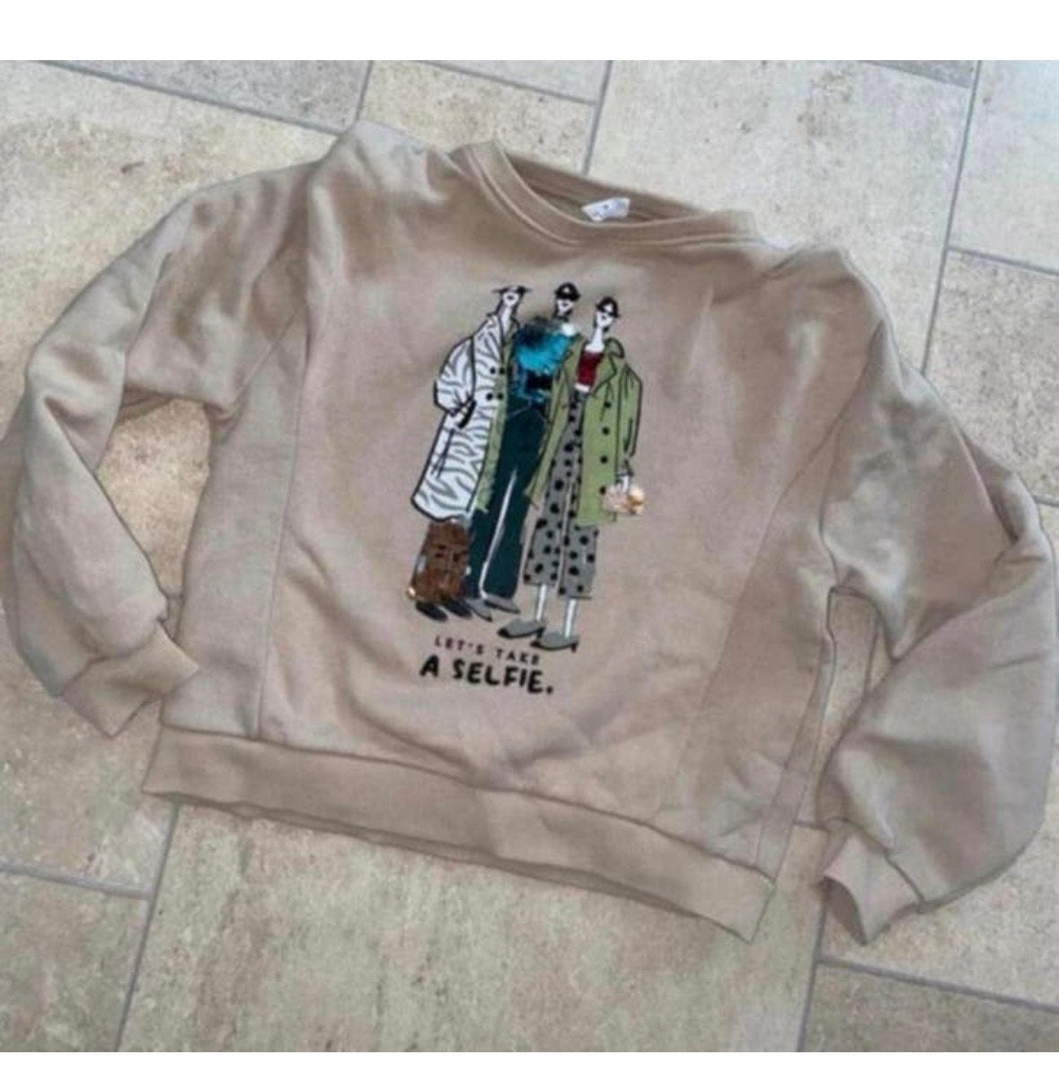 Zara Sweater Maat 134 met 'Let's Take a Selfie' print, Ophalen of Verzenden, Zo goed als nieuw, Meisje, Trui of Vest