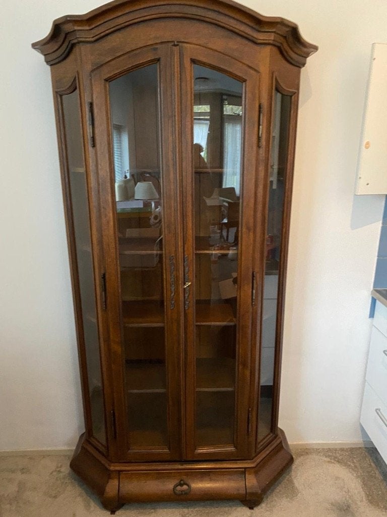 Antieke vitrinekast / servieskast, Ophalen, Gebruikt, 100 tot 150 cm, Eikenhout