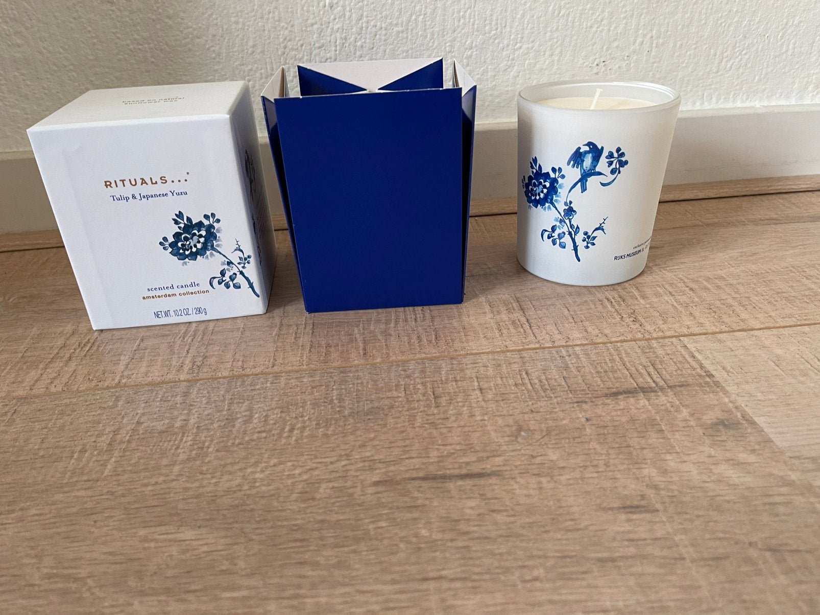 Rituals Amsterdam kaars limited, Huis en Inrichting, Woonaccessoires | Kandelaars en Kaarsen, Overige materialen, Wit, Nieuw, Ophalen of Verzenden