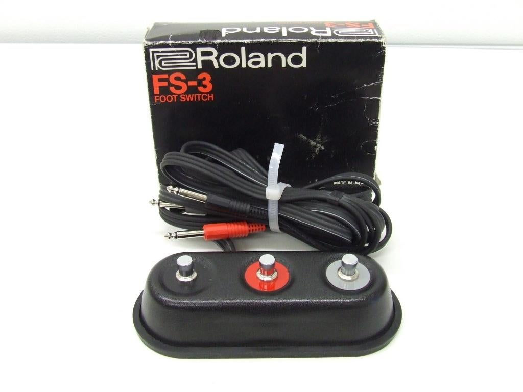 Een originele Roland FS-3 footswitch made in Japan., Muziek en Instrumenten, Ophalen of Verzenden, Nieuw, Distortion, Overdrive of Fuzz