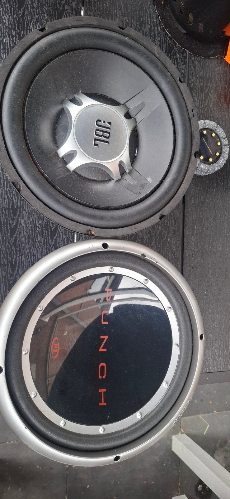 JBL en Rockford Fosgate Subwoofers, Audio, Tv en Foto, Luidsprekers, 150 watt of meer, Gebruikt, Ophalen of Verzenden, Basreflex