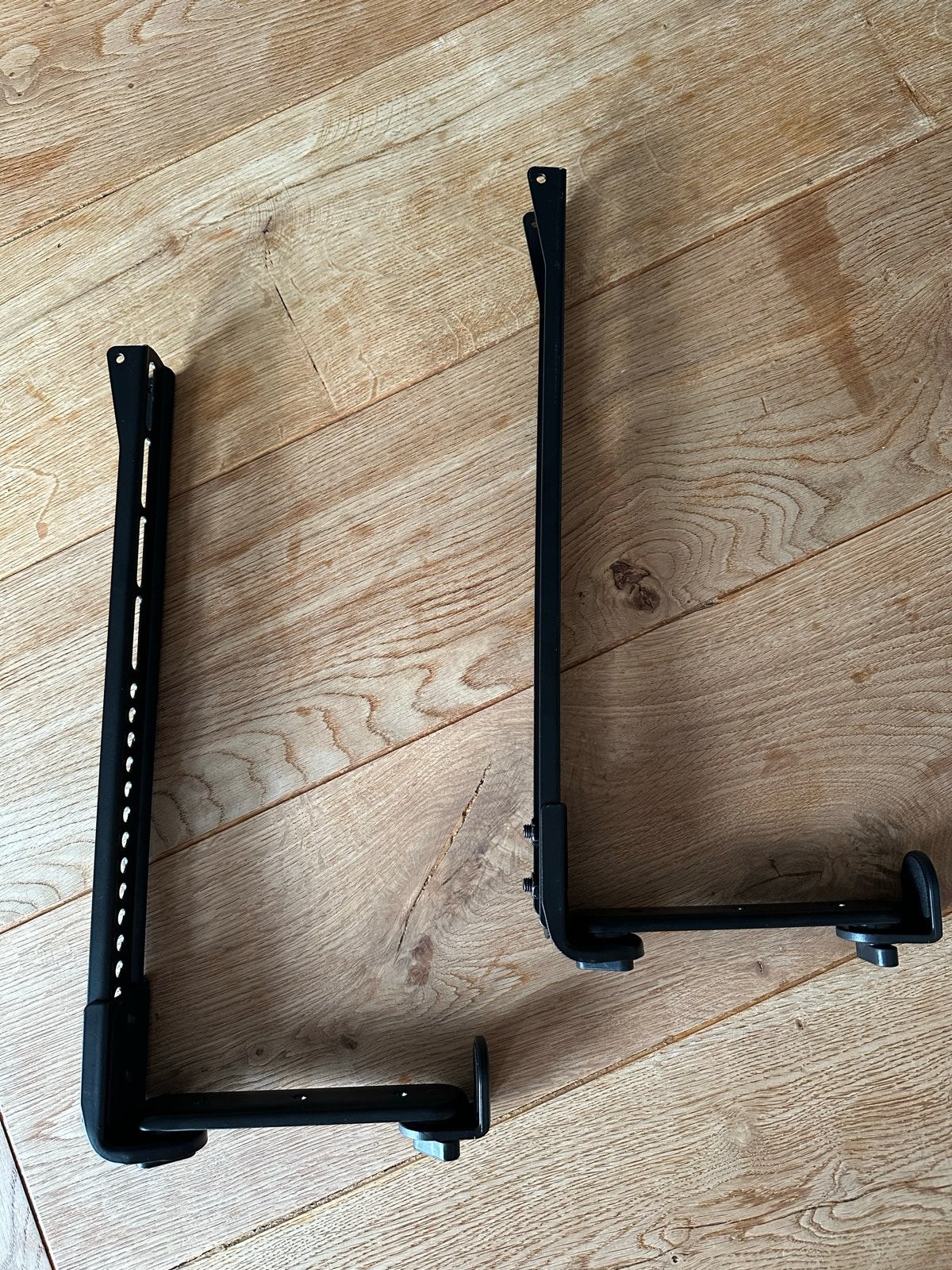 Zwarte universele soundbar beugels, Ophalen of Verzenden, Zo goed als nieuw