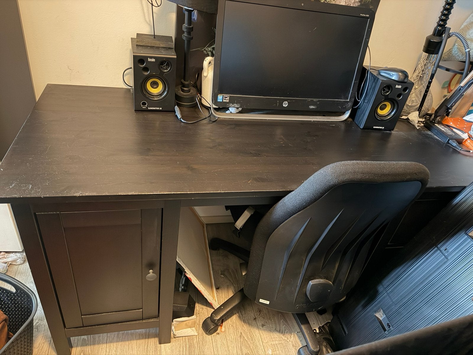 Bureau + ergonomische stoel, Ophalen, Gebruikt, Zwart, Computerbureau