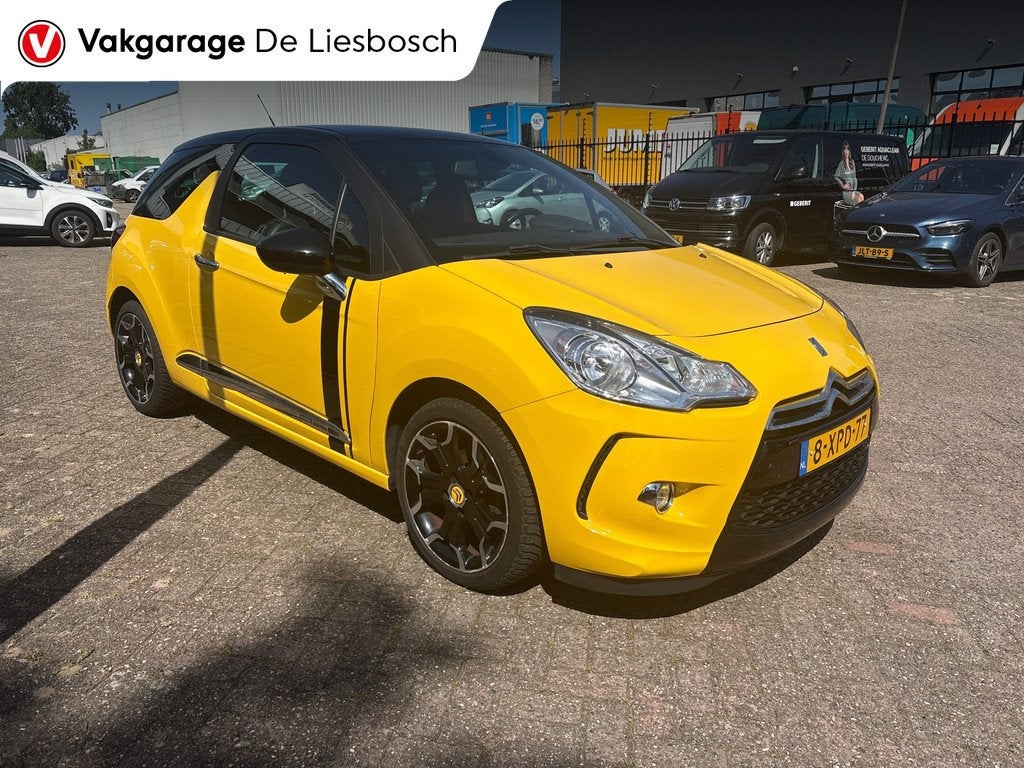 Citroen DS3 1.2 VTi So Chic/leer/navi/stoel verwarming/clima, Voorwielaandrijving, Euro 5, Gebruikt, 1199 cc
