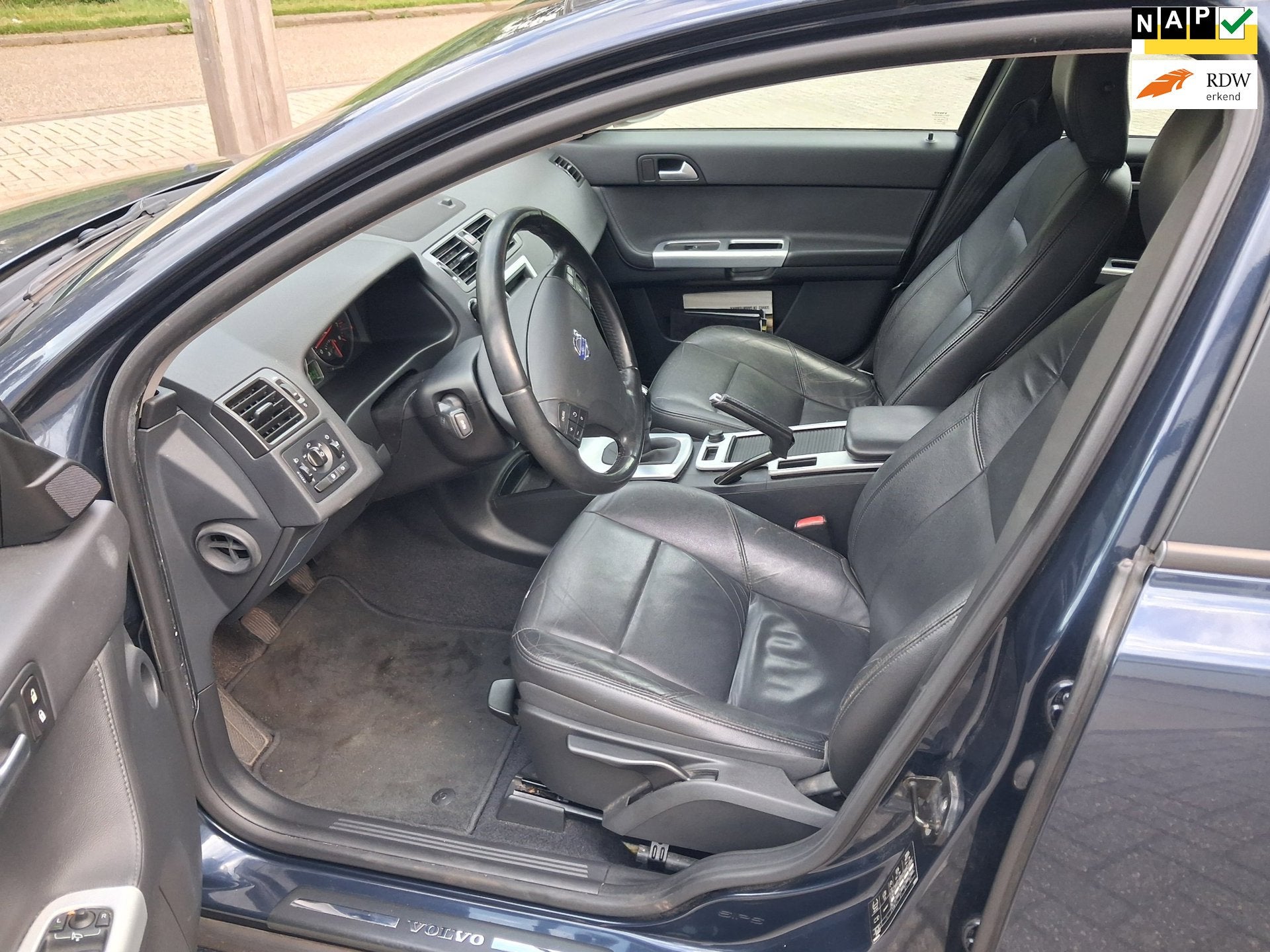 Volvo V50 2.0 Limited Edition (( alle onderhouds historie aa, Gebruikt, Blauw, 1279 kg, 66 €/maand