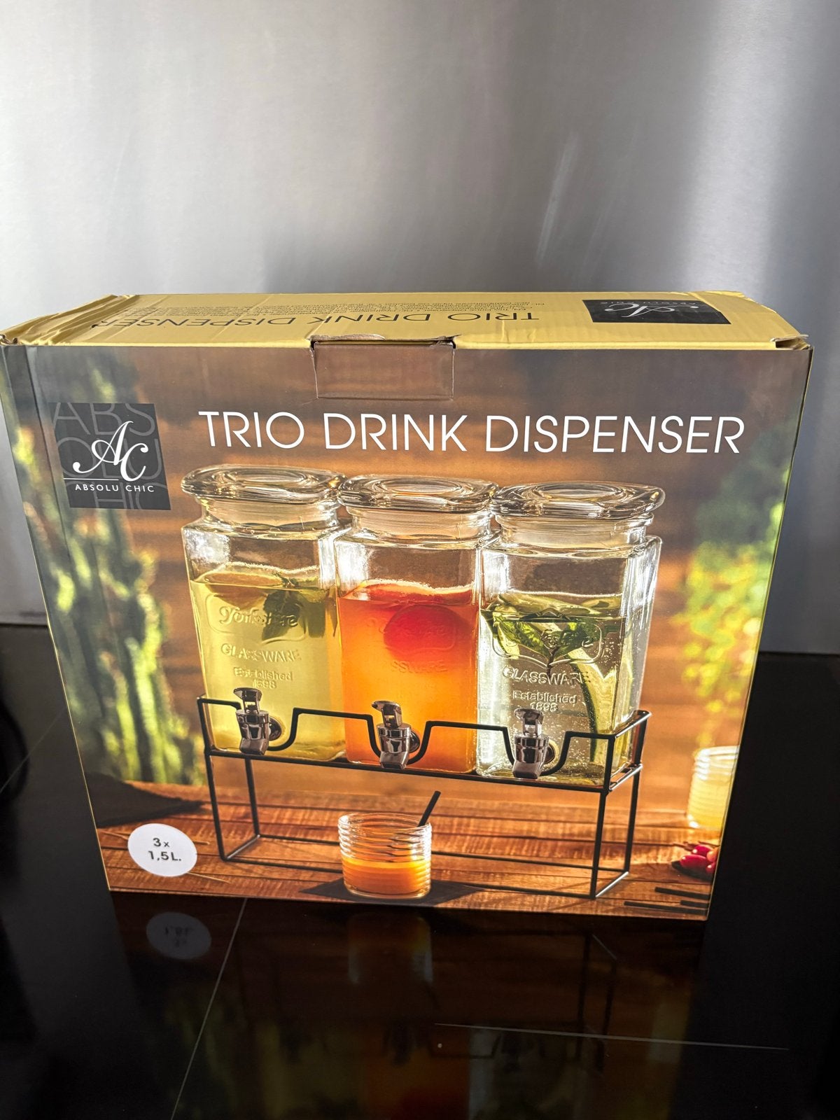 Nieuwe Trio Drink Dispenser - 3x 1.5L Drankdispenser, Nieuw, Ophalen of Verzenden, Meerkleurig, Glas