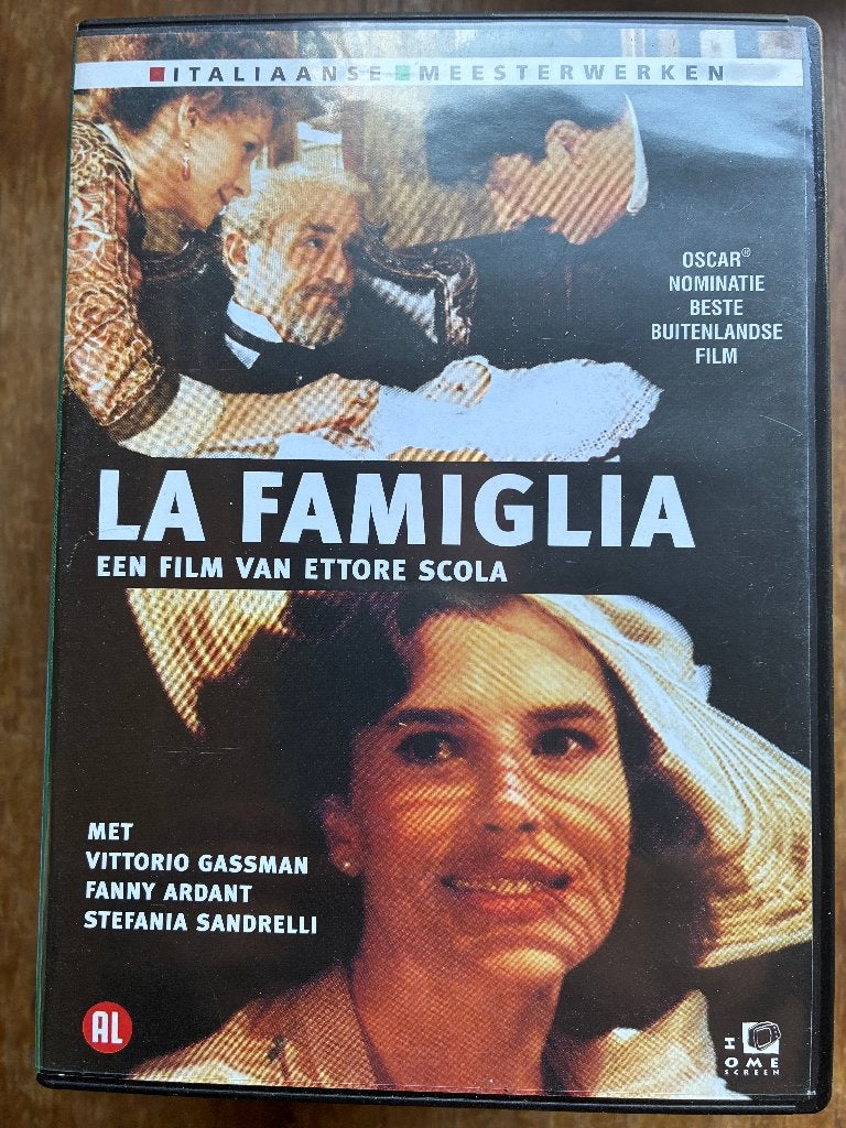la Famiglia DVD (E. Scola) Italiaanse meesterwerken serie, Drama, Zo goed als nieuw, Vanaf 12 jaar, Italië