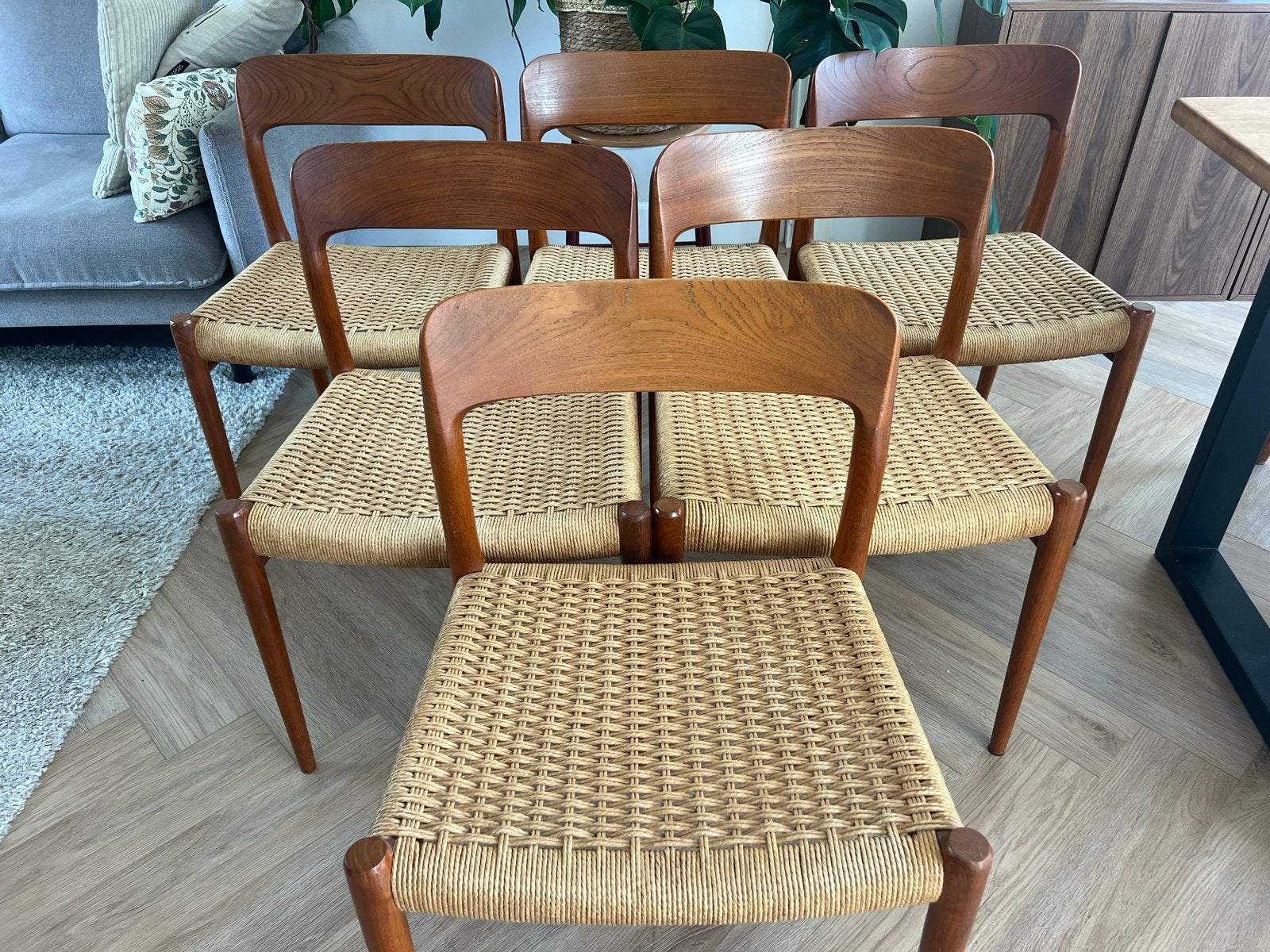 Set van 6 Niels Otto Møller stoelen model 75, Huis en Inrichting, Gebruikt, Bruin, Ophalen of Verzenden, Vijf, Zes of meer stoelen