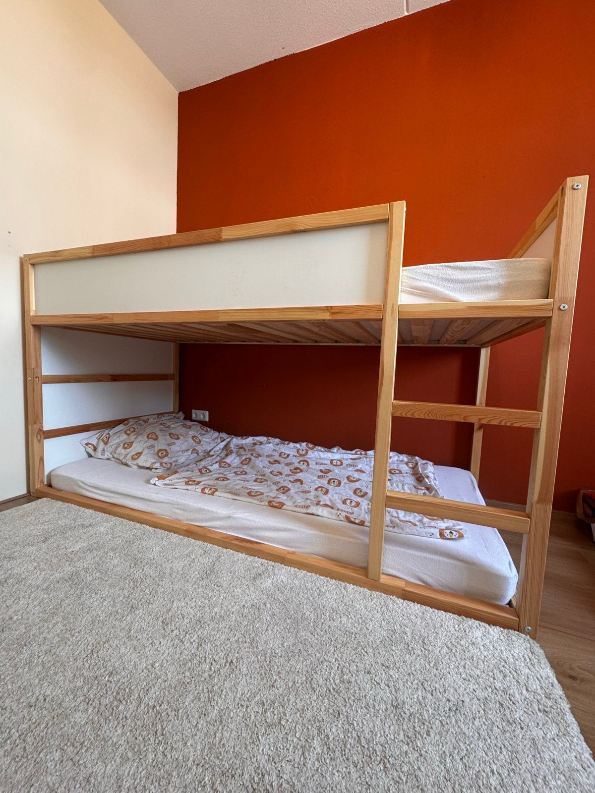 Stapelbed (omkeerbaar) van IKEA, Kinderen en Baby's, Kinderkamer | Stapelbedden en Hoogslapers, Ophalen, Gebruikt, Stapelbed