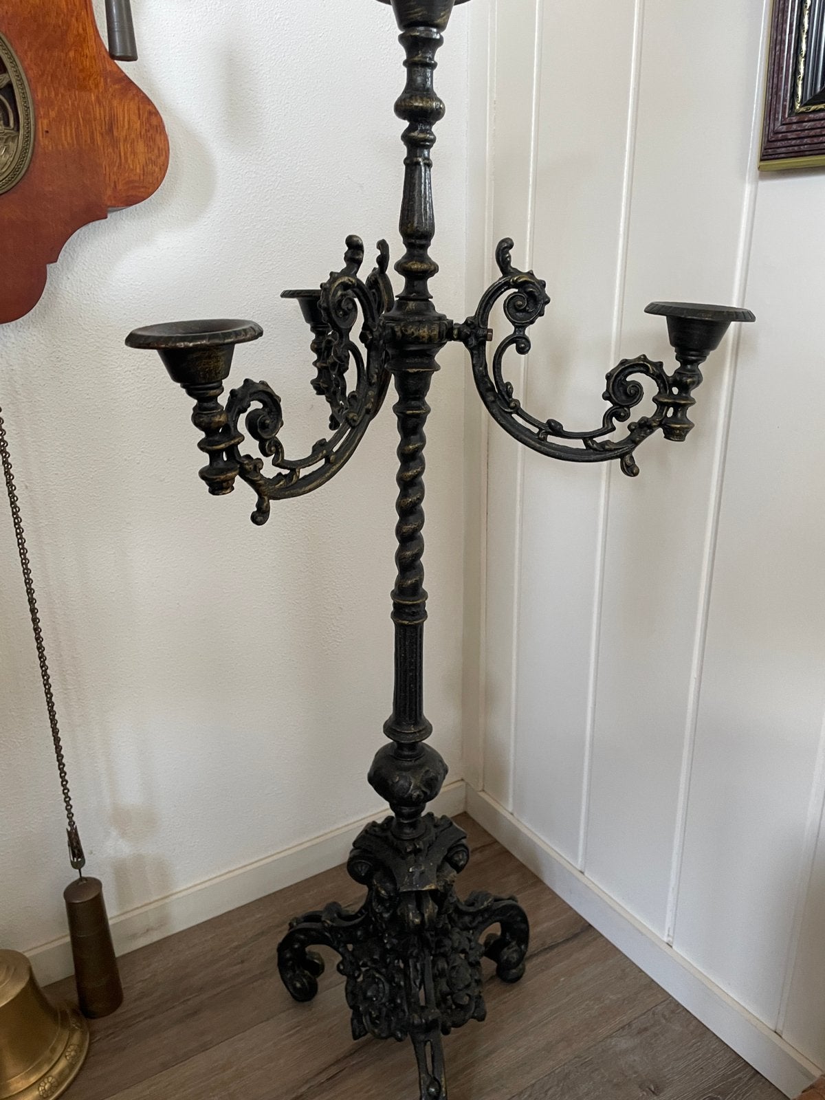 Antieke gietijzeren kandelaar, Antiek en Kunst, Ophalen, Koper of Brons