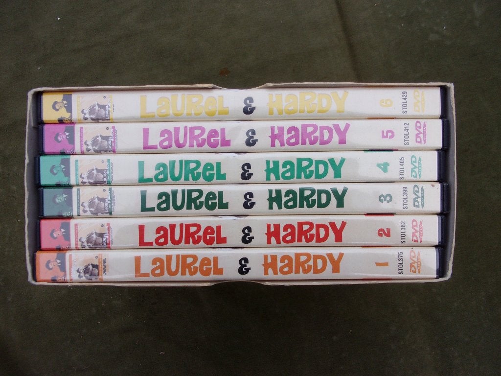 6x LAUREL & HARDY IN OPBERGBOX  (NIEUW), Engels, Alle leeftijden, Nederlands, Ophalen of Verzenden