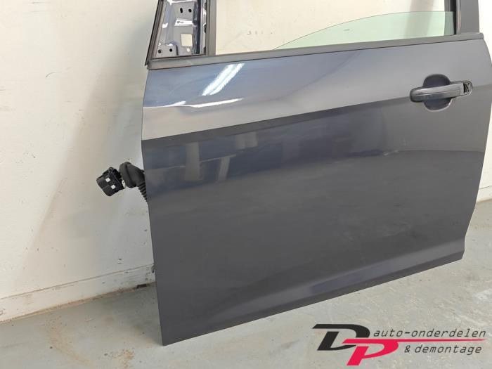 Portier 4Deurs links-voor van een Ford Focus (EB), Gebruikt, -, Deur, -
