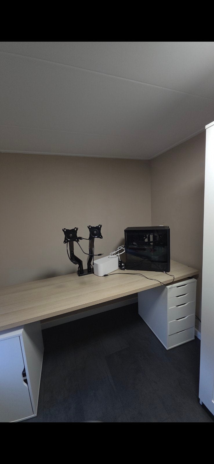 IKEA Bureau (mag ook zonder blad), Ophalen, Met lades, Gebruikt, Spaanplaat of MDF
