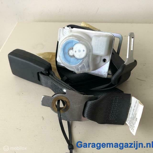 Veiligheidsgordel insteek midachter Chrysler 300 P0UW811DVAF, Gebruikt, Chrysler, Ophalen of Verzenden, Chrysler