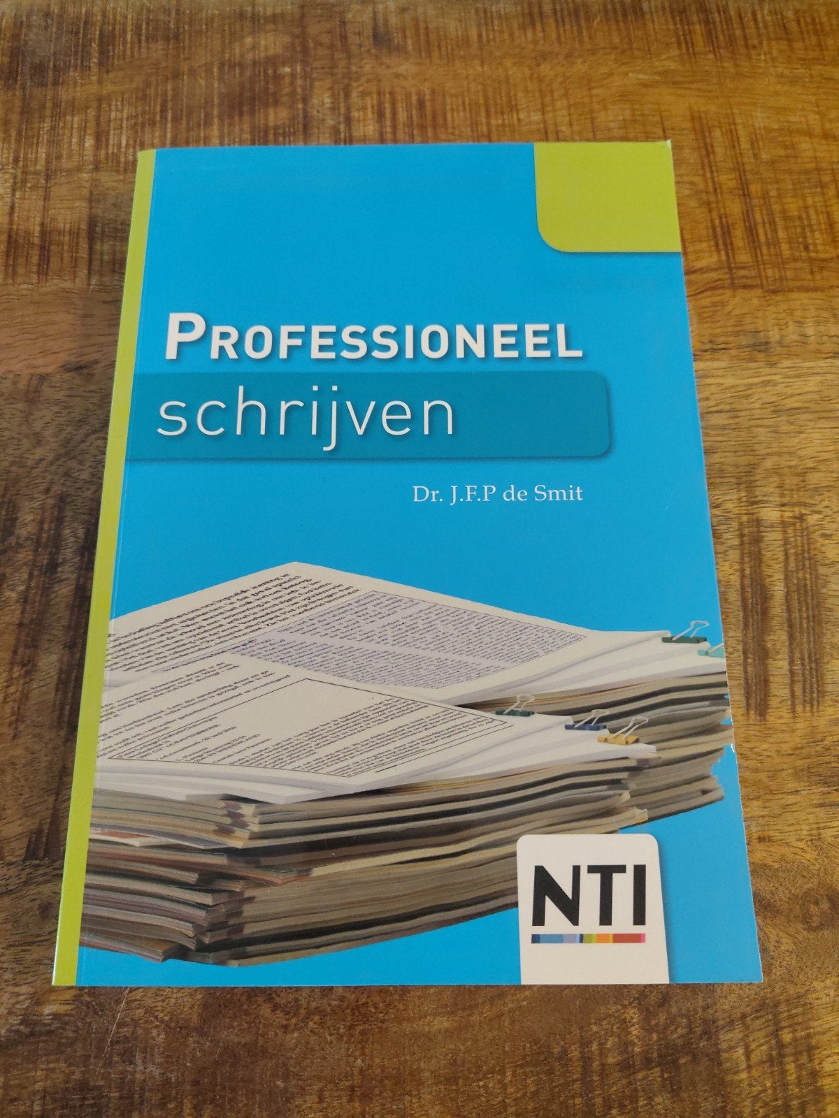 Professioneel Schrijven - Dr. J.F.P de Smit (NTI), Zo goed als nieuw, Dr. J.F.P de Smit, Gamma, HBO