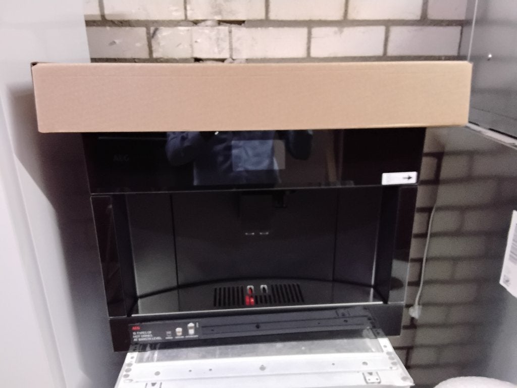 NIEUW AEG inbouw koffieapparaat, Witgoed en Apparatuur, Koffiezetapparaten, Ophalen, 10 kopjes of meer, Koffiebonen, Koffiemachine