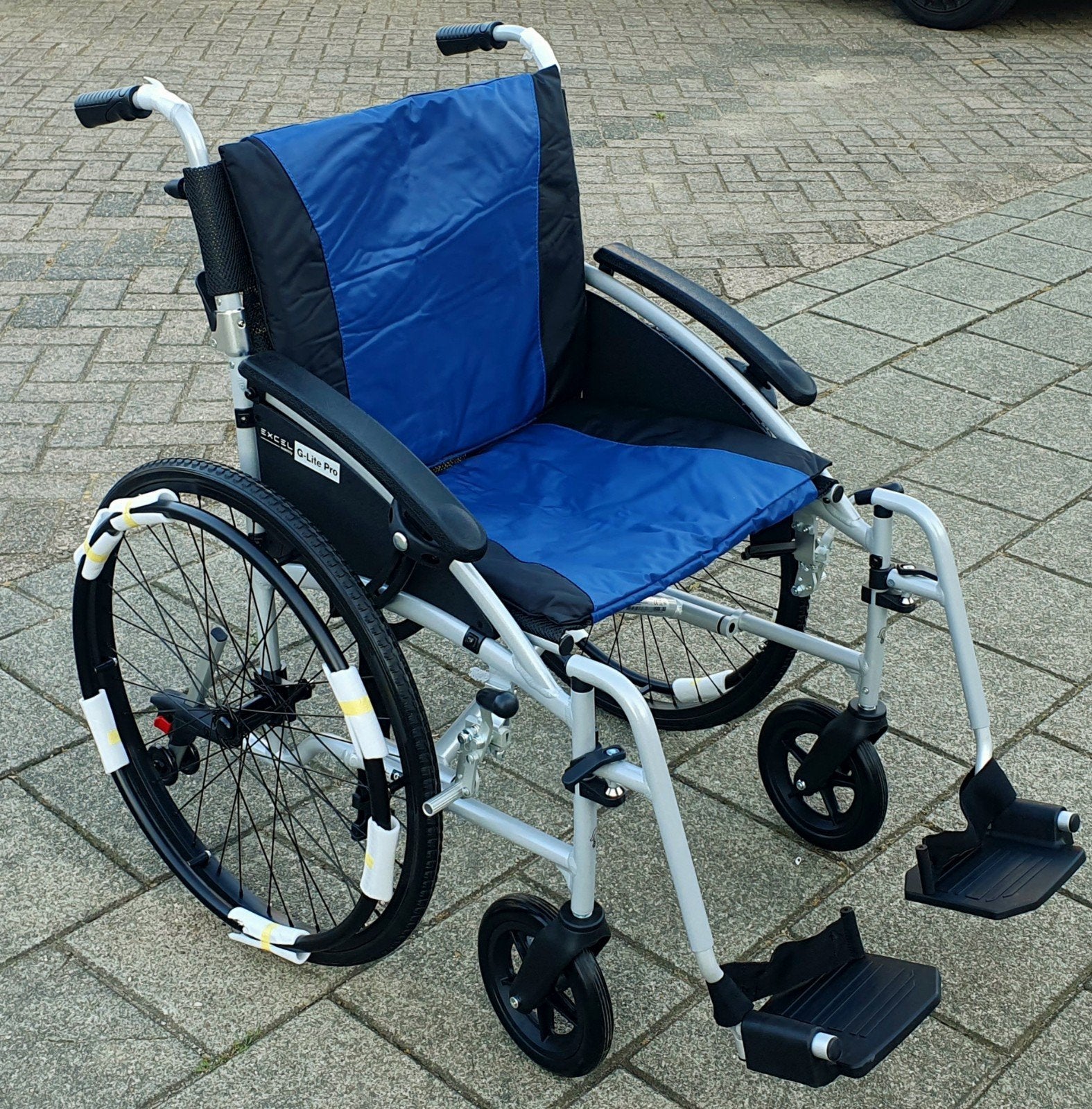 Lichtgewicht rolstoel inklapbaar merk Excel G-Lite Pro NIEUW, Diversen, Rolstoelen, Nieuw, Duwrolstoel, Inklapbaar, Ophalen of Verzenden