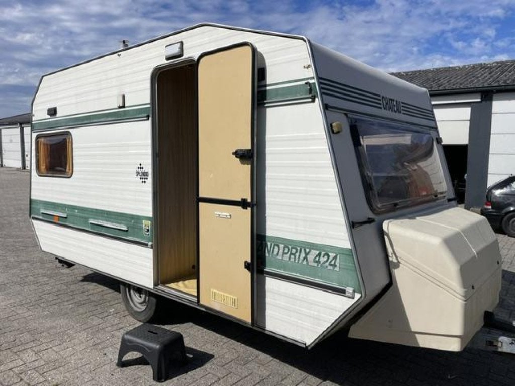 Chateau Grand Prix Splendid 424 1983; rond+treinzit tent, Overige typen, Chateau, Bedrijf, Treinzit