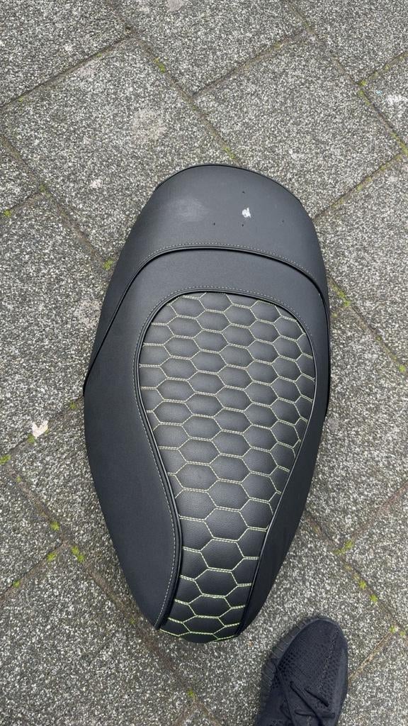 Custom zip zadel, Ophalen of Verzenden, Zo goed als nieuw, Zadel, Piaggio