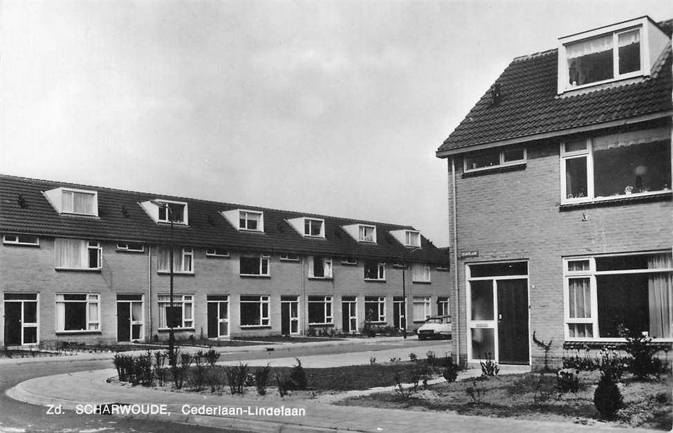 304-240-041 Zuid-Scharwoude Cederlaan-Lindelaan, Verzamelen, Ansichtkaarten | Nederland, Verzenden, Voor 1920, Noord-Holland