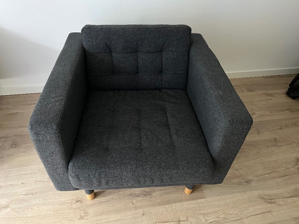 LANDSKRONA IKEA Fauteuil Gunnared donkergrijs/hout, Huis en Inrichting, Ophalen, Hout, 75 tot 100 cm, Zo goed als nieuw