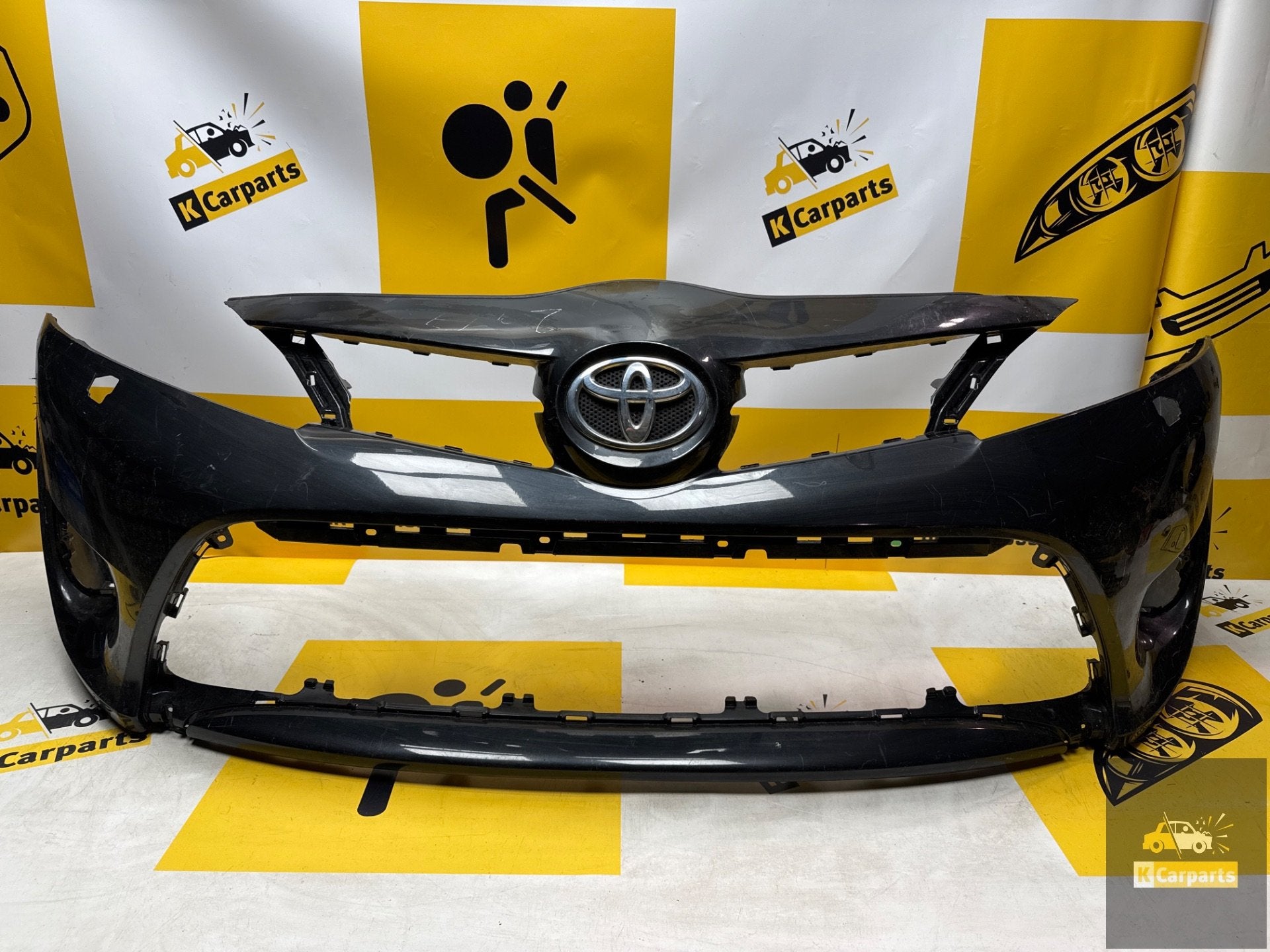 Toyota Verso 2009-12 VoorBumper 52119-0F090 KLS, Auto-onderdelen, Info@fabrikant.eu, Ophalen of Verzenden, Toyota, Bumper