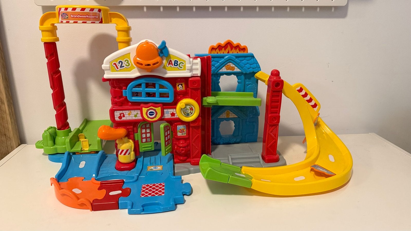 VTech Toet Toet Auto Brandweerkazerne Speelset, Kinderen en Baby's, Speelgoed | Vtech, Ophalen of Verzenden, Gebruikt, 2 tot 4 jaar