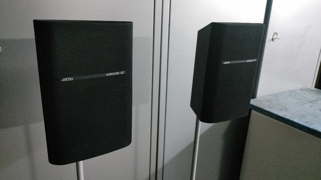 Jamo surround 40 luidsprekers op vogel stand hoogte 110cm, Audio, Tv en Foto, Ophalen of Verzenden, Gebruikt, 60 tot 120 watt