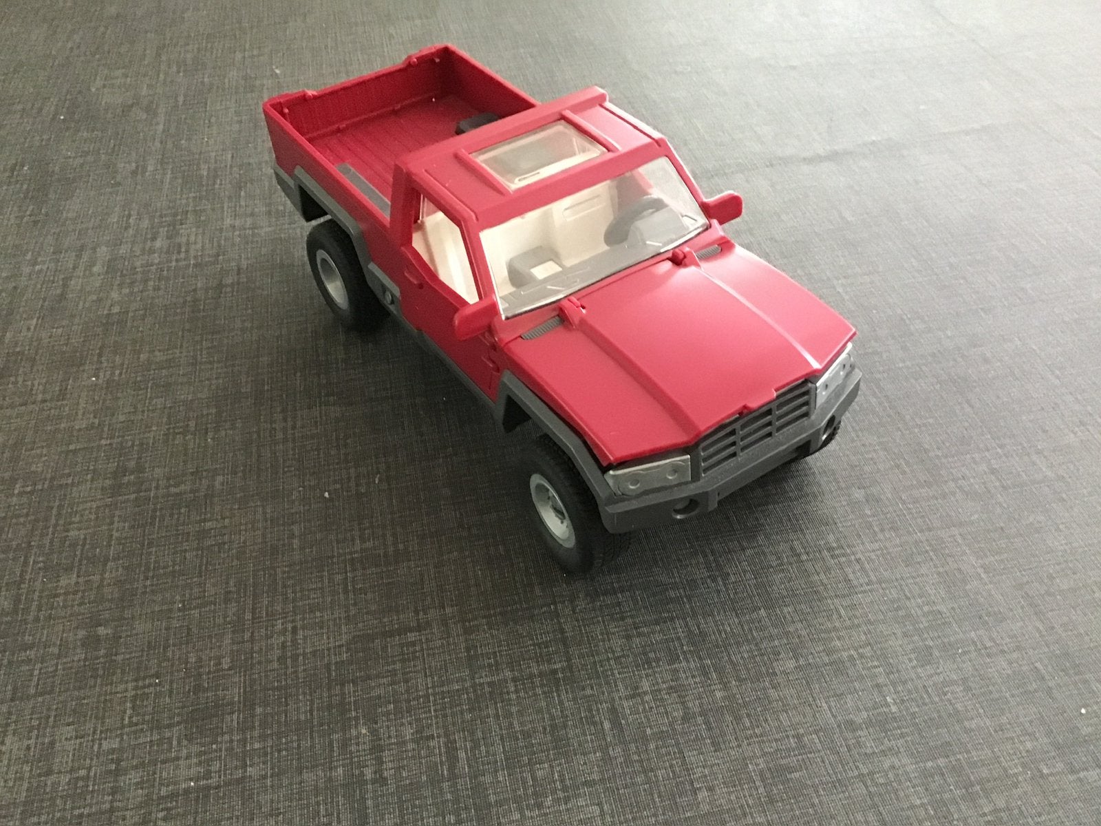 Schleich pick up rood of geel, Ophalen, Zo goed als nieuw, Jongen of Meisje