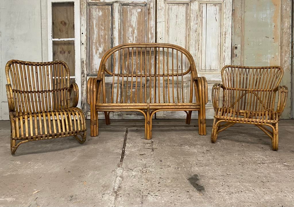 Vintage Rotan Bank en twee Stoelen. Rohe. Jaren ‘50/‘60., Ophalen