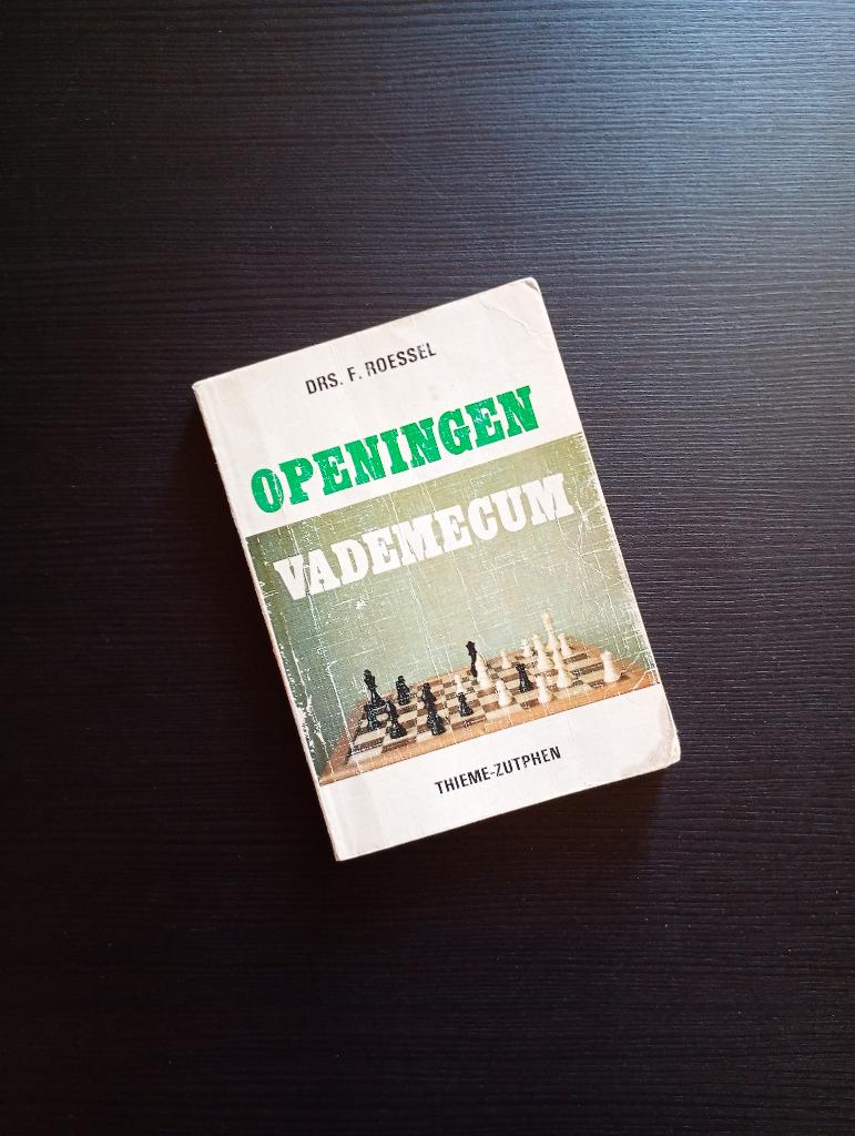 schaken Openingen vademecum, Ophalen of Verzenden, Minder dan 500 stukjes, Gebruikt, Schaken