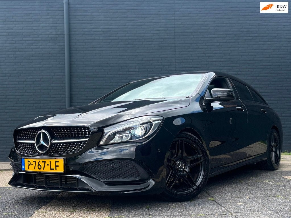Mercedes-Benz CLA-klasse Shooting Brake 200 AMG-Line | Pano, Auto's, Mercedes-Benz, CLA, 730 kg, Gebruikt, Euro 6