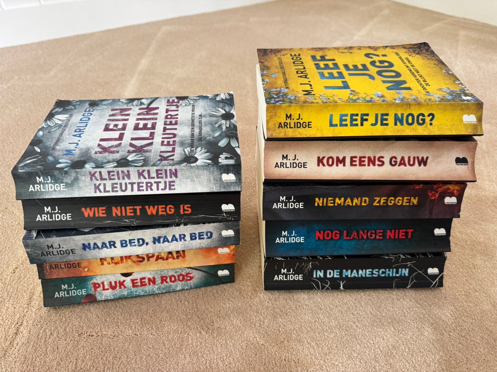 M. J. Arlidge serie Helen Grace, Boeken, Ophalen of Verzenden, Zo goed als nieuw, M.J. Arlidge