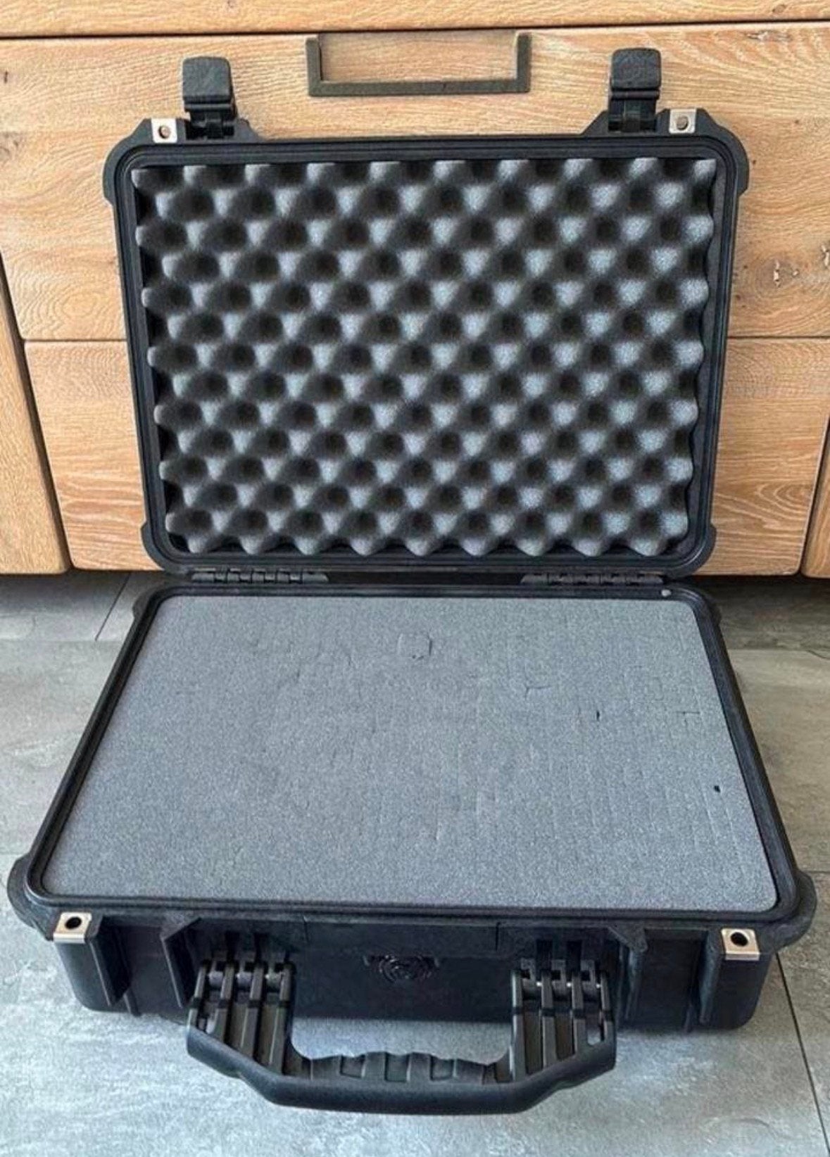 Peli case koffer met plukschuim, Verzenden, Zo goed als nieuw, Overige instrumenten