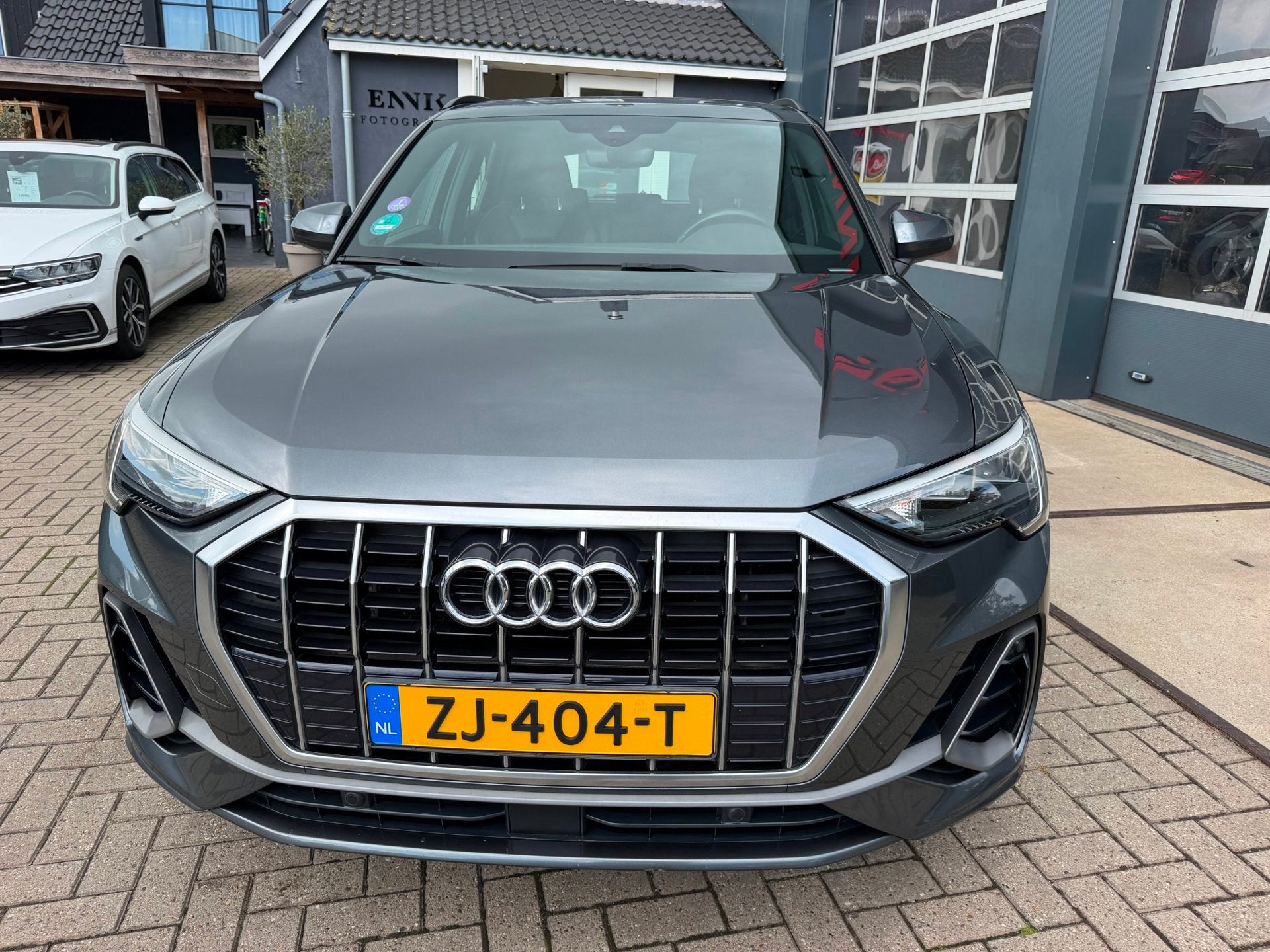 Audi Q3 35 TFSI S Line / Virtual / ACC / Led Matrix / Trekha, Auto's, Dealer onderhouden, 4 cilinders, 150 pk, Origineel Nederlands