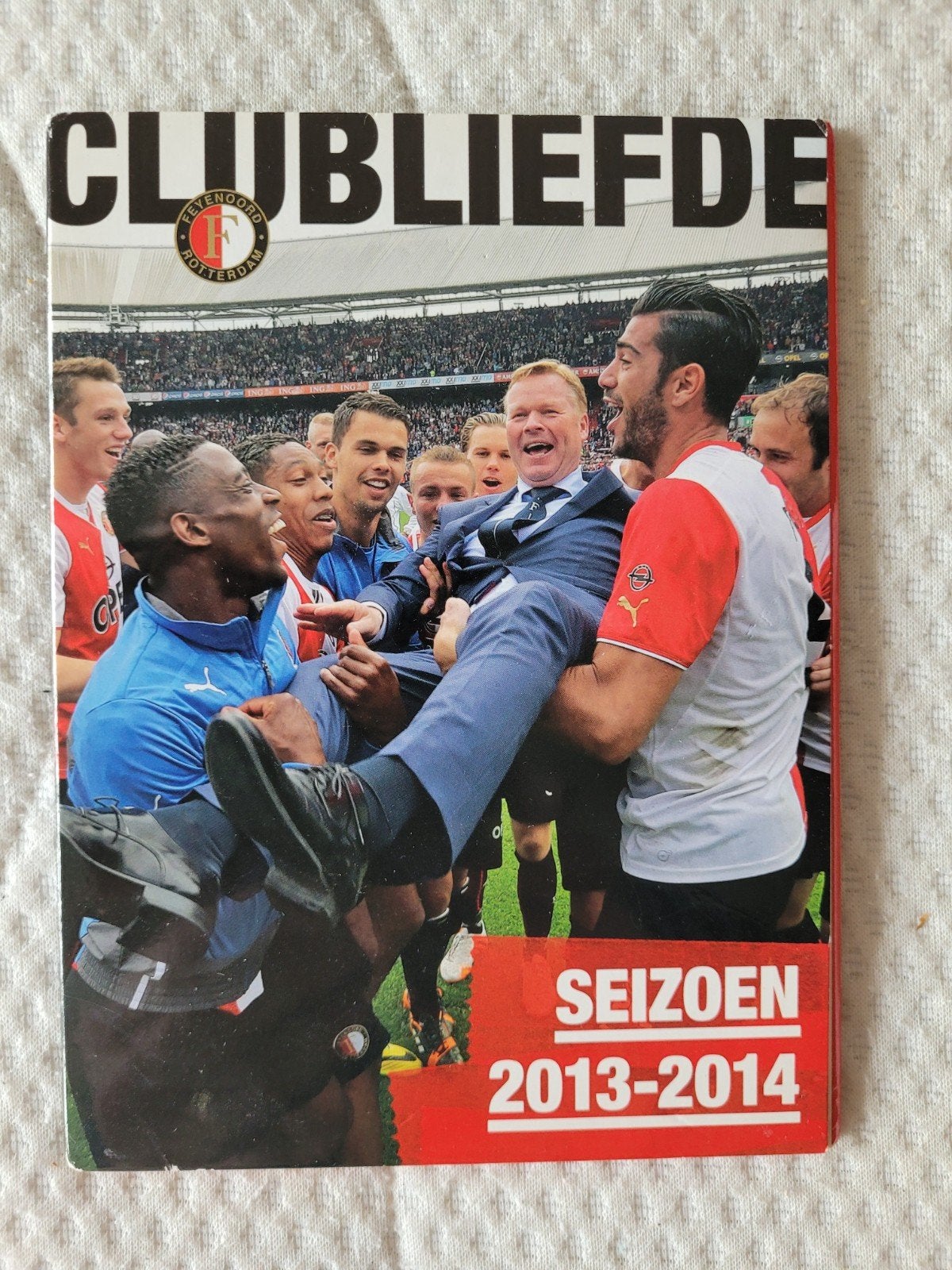 Feyenoord Clubliefde Seizoen 2013-2014 DVD, Alle leeftijden, Voetbal, Zo goed als nieuw, Inclusief boekje