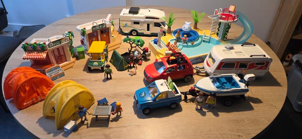 Zeer uitgebreide playmobil set: camping/vakantie, Kinderen en Baby's, Speelgoed | Playmobil, Ophalen, Zo goed als nieuw, Complete set