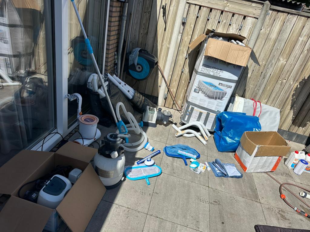 Compleet zwembad met alle toebehoren. Intex set, 200 tot 300 cm, Zo goed als nieuw, Rechthoekig, Ophalen