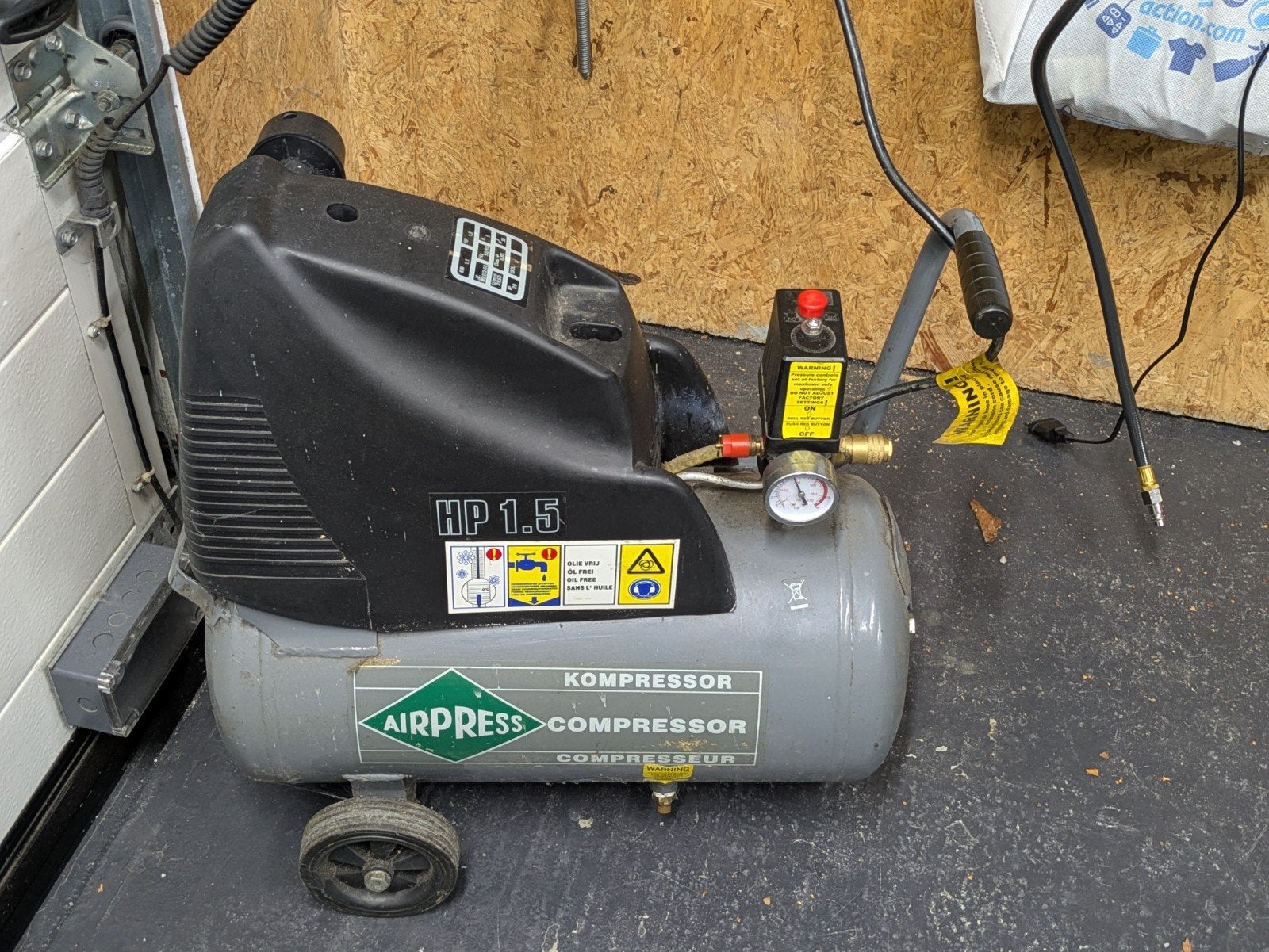 Airpress Compressor, Minder dan 25 liter, Ophalen, Gebruikt, Minder dan 200 liter/min