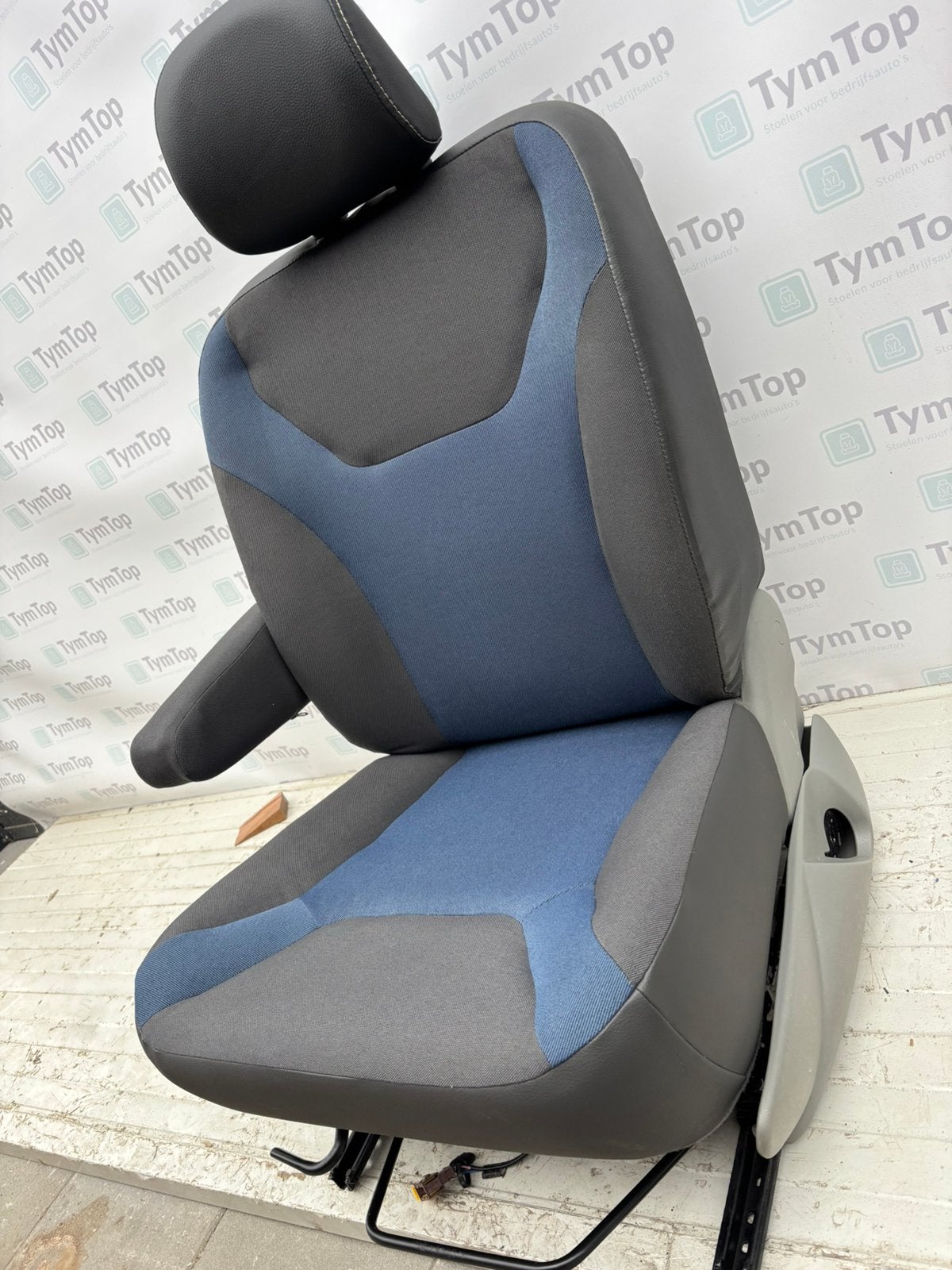 stoel chauffeur Opel Vivaro Renault Trafic primastar, Tymtop5@gmail.com, 3161ek, Tymtop, Nieuw