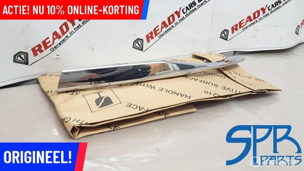 Bumperlijst Golf 8 VIII STYLE VOORBUMPER RECHTS 5H0853712A, Gebruikt, Volkswagen, Ophalen of Verzenden, Volkswagen