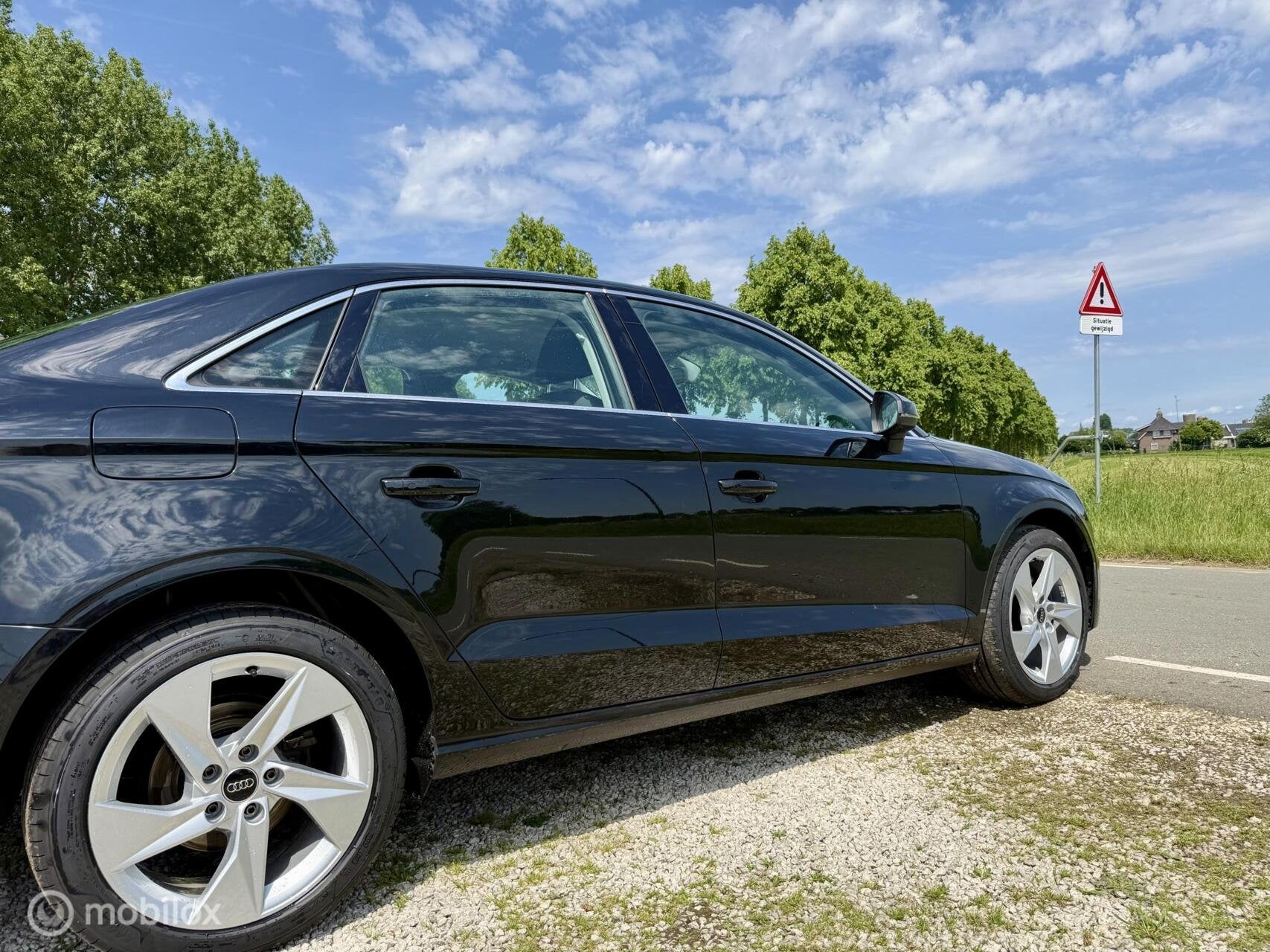Foto 11 van Audi A3 Limousine 1.4 TFSI CoD Ambition, 80.000 km NAP