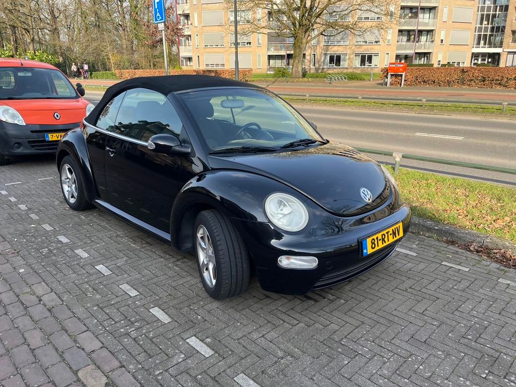 Volkswagen Beetle (Kever) 2.0 Cabriolet 85KW 2005 Zwart, Auto's, Volkswagen, Voorwielaandrijving, Beetle (Kever), 4 cilinders