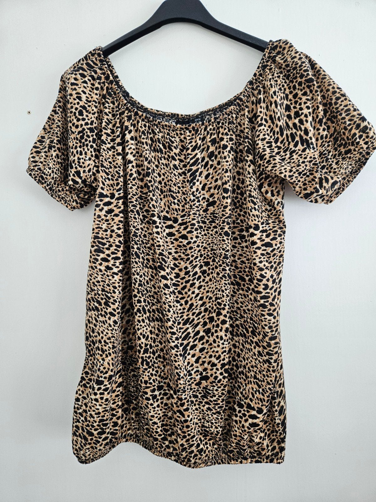 Top/shirt met dierenprint, Kleding | Dames, Tops, Ophalen of Verzenden, Bruin, Korte mouw