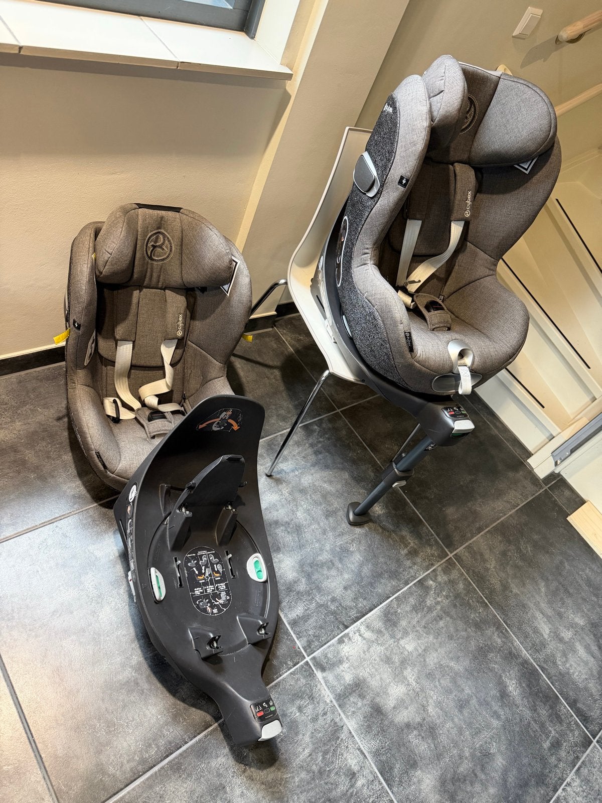 2x Cybex Sirona Z i-Size autostoel met Base Z, 0 t/m 18 kg, Verstelbare rugleuning, Zo goed als nieuw, Isofix