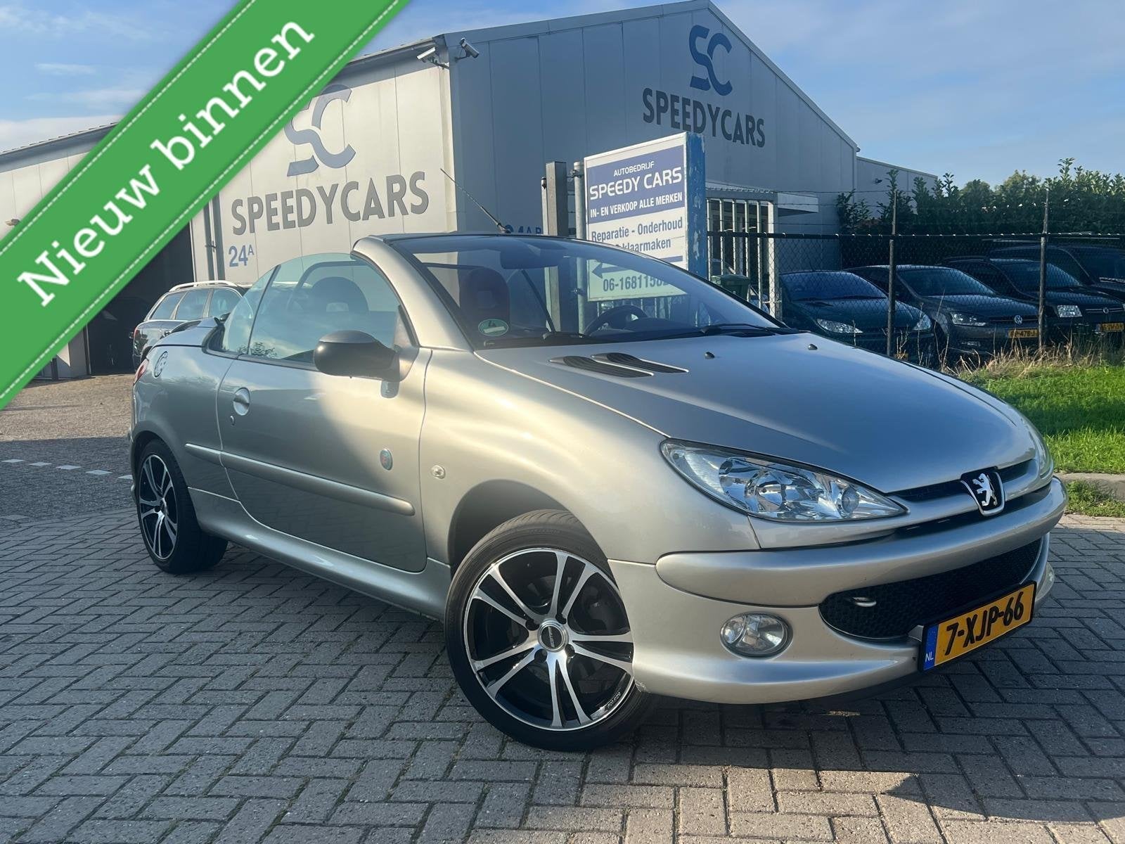 Peugeot 206 CC 1.6-16V Roland Garros Leer Trekhaak Stoelverw, Auto's, Voorwielaandrijving, Gebruikt, 4 cilinders, Cabriolet