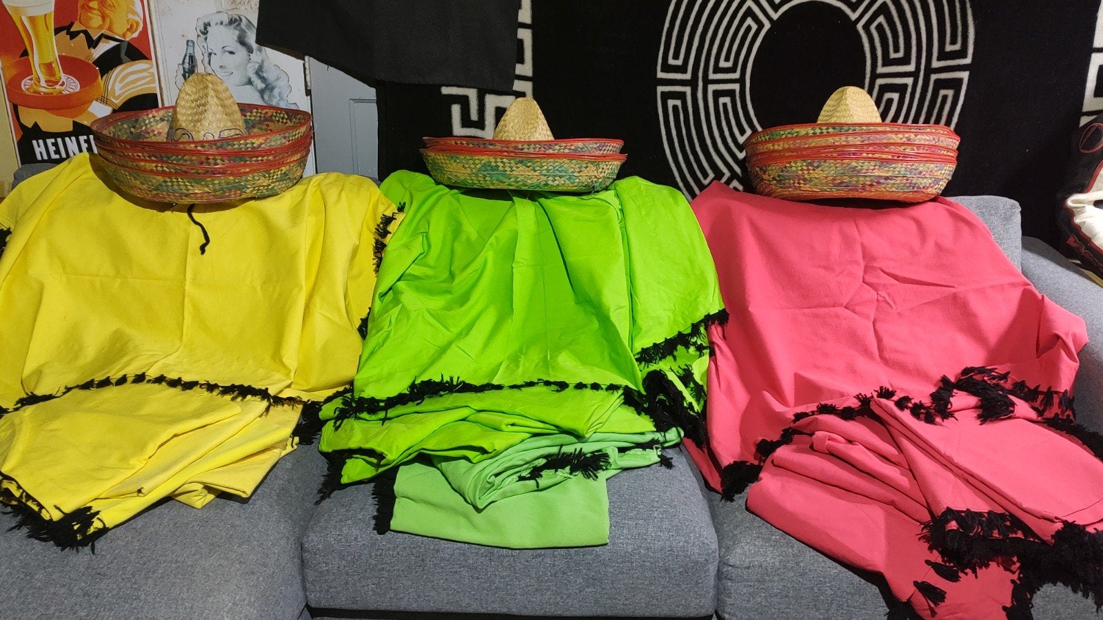 Te koop Aangeboden Carnavals kleding en Toebehoren, Ophalen, Zo goed als nieuw, Carnaval