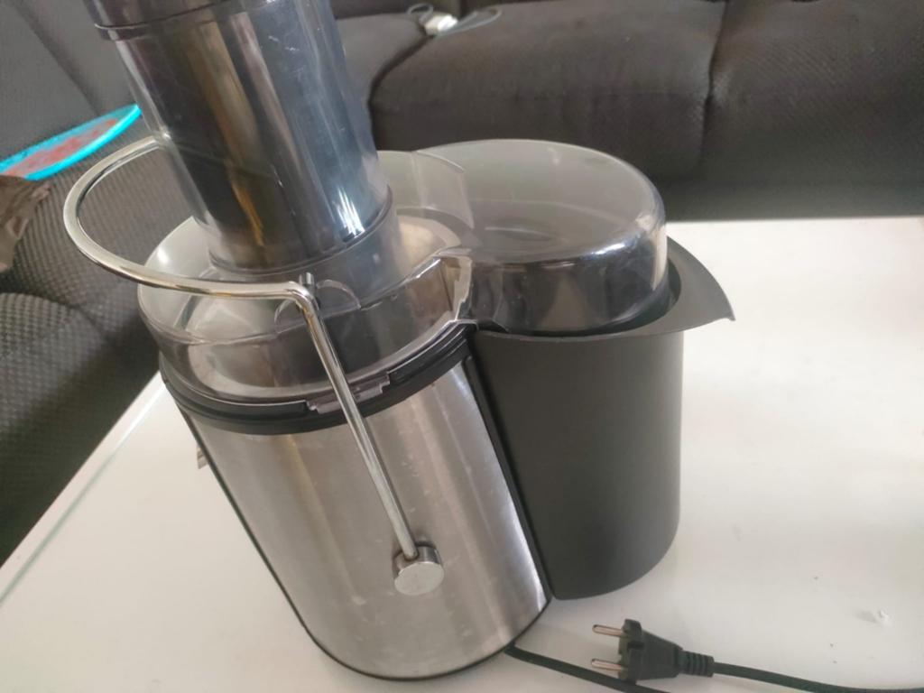 BOMANN AE1917CB Professionele sapcentrifuge 1000W, Ophalen